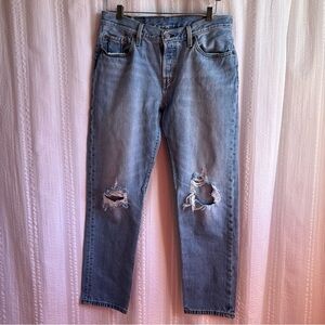 LEVIS‎ 501 CT Jeans Men 28x34 (Actual 32x28) Button Fly Distressed Ripped Light
